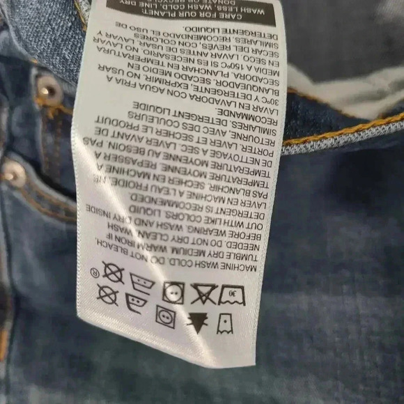 Levis Signature Straight Jeans S51 Casual Medium Wash Size 42/30 - Picture 6 of 9